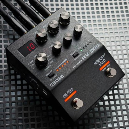 Boss RV200 Reverb Pedal like new