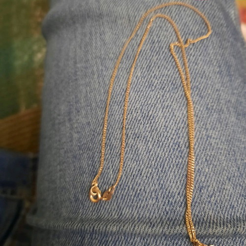 Pendant used in gold tone with stone made of steel