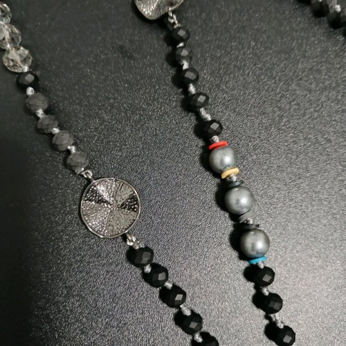 Long necklace like new