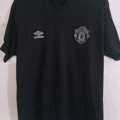 Manchester United 1998-99 Umbro shirt like new, retro training