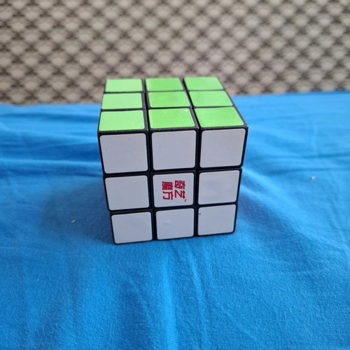 Rubik's Cube like new
