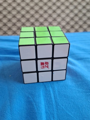 Rubik's Cube like new