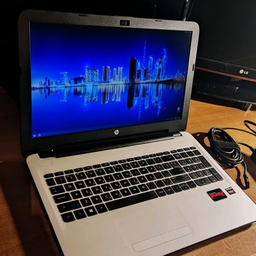 HP 15 ba013nv laptop used with 16GB RAM and 500GB SSD