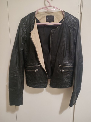 Bershka Μαύρο Δερμάτινο Τζάκετ biker σαν καινούργιο, μέγεθος S