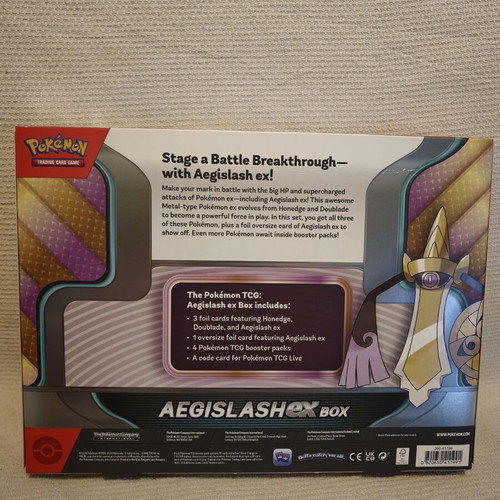 Pokemom Aegislash Ex Box English sealed, like new