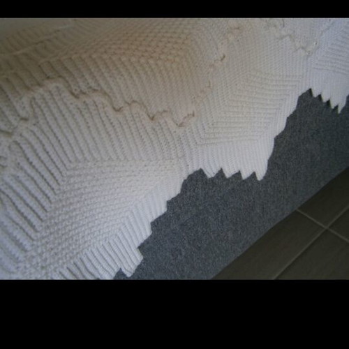Handmade cotton blanket with grape pattern, 1.85x2.00 m, white