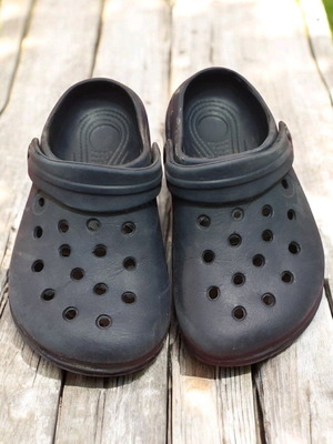 LC Waikiki Kids Slippers used, size 26, dark blue
