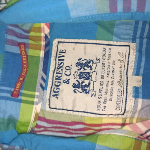 Aggressive men's shirt Large missing one button, blue