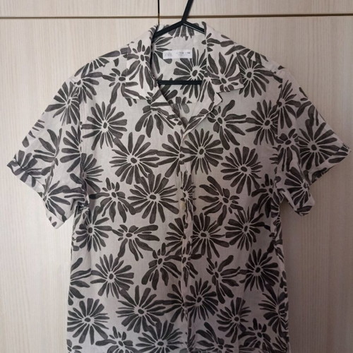 Zara kids short-sleeve shirt like new, floral grey-white, age 11-12