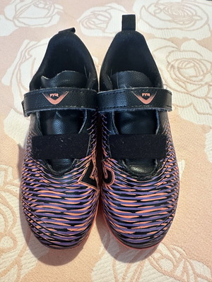 Puma football shoes size 30 like new, black multicolor