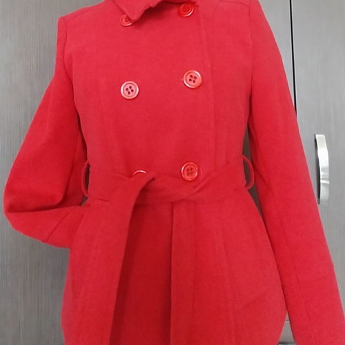 Women's coat used red medium, 70% wool