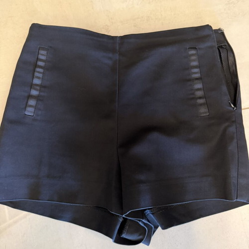 Zara shorts XS, black