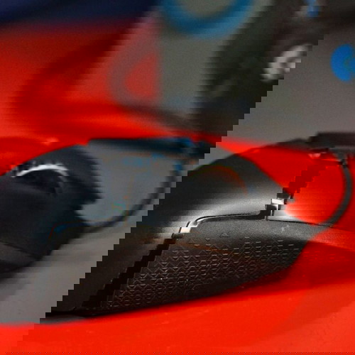 Logitech G502 HERO Gaming Mouse в много добро състояние