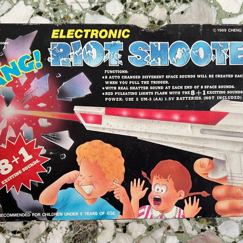 Electronic Riot Shooter battery toy 1989 new
