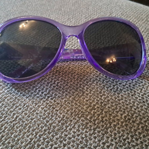 Auriol Kids Sunglasses like new, purple