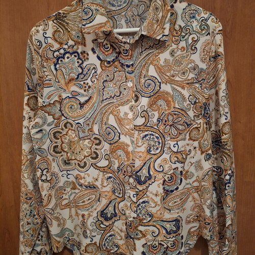 Shirt with paisley design used, size L, colorful
