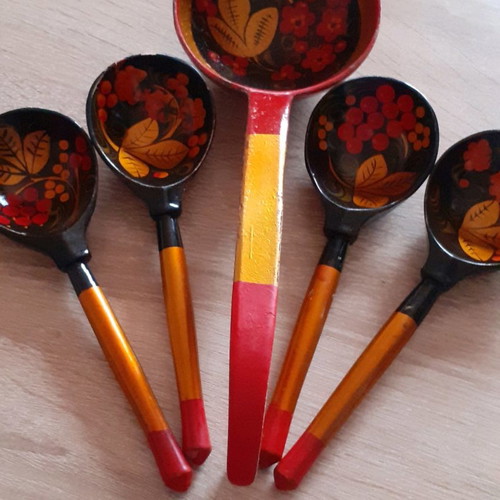 Vintage Russian wooden spoons set used, hand-painted