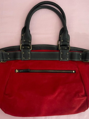 Le solim handbag like new, red burgundy castor leather