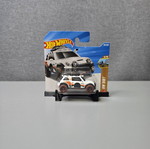 Hot Wheels Lil Roar car new without base