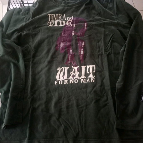Men's long-sleeve shirt used dark green with print
