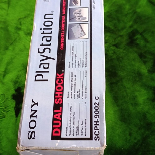 Sony PlayStation 1 Dual Shock console box, PAL edition