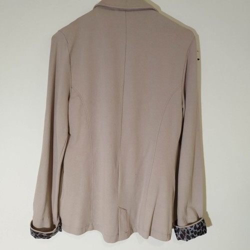 Blue Motion blazer with animal-print lining, size 34, like new