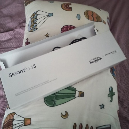 Steampod hair straightener, lightly used