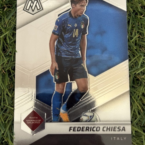 Panini Mosaic FIFA Road to The World Cup 2021-22 Federico Chiesa card