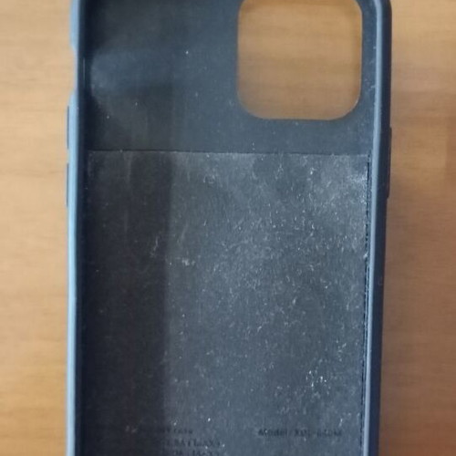 Powerbank case for iPhone 12 used