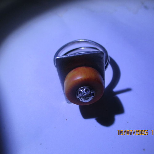Silver ring with coral Bamboo, like new, adjustable size