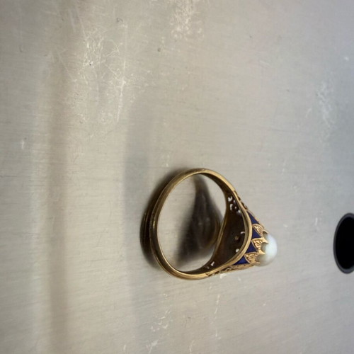 18K gold ring used with pearl