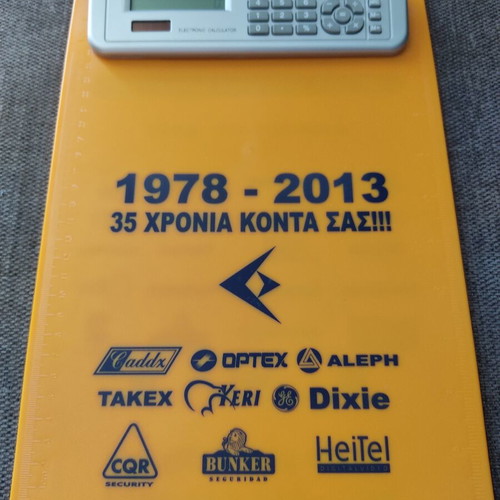Hard dossier with clip and solar-powered calculator like new