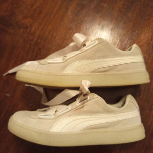 Puma Kastoria sneakers, beige, size 39