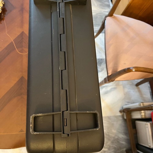 Toolbox case with lock like new