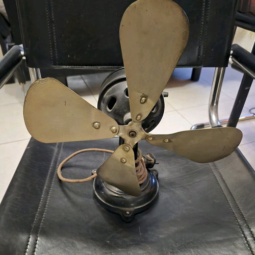 Vintage fan used, 1910-1920 decade, from Vienna