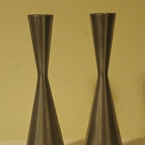 Set of 2 candlesticks silver color new, length 19 cm