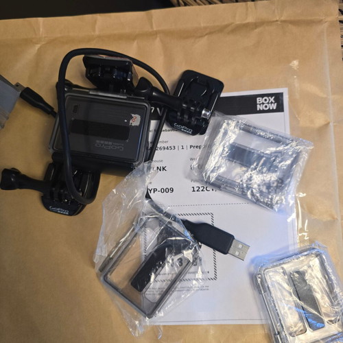 Action κάμερα Go Pro 4 σαν καινούργια με αξεσουάρ