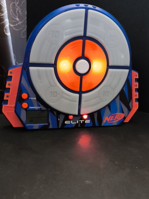 Nerf Elite Score & Strike ψηφιακός στόχος σαν καινούργιο