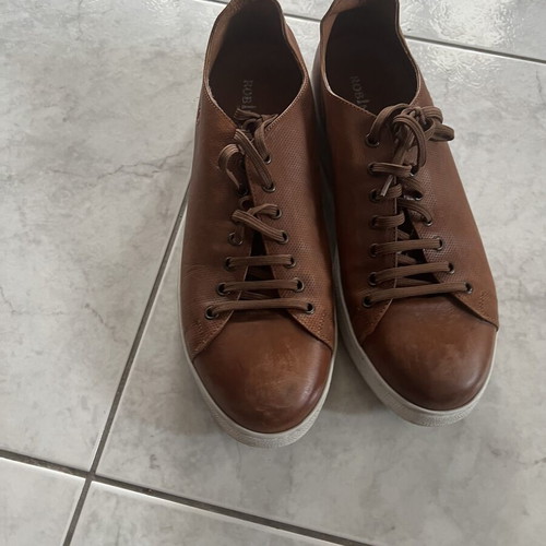Robinson men's leather shoes used, size 45, white and brown