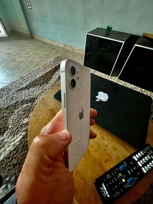 iPhone 12 with 100% Genuine Apple Battery, Like New, White