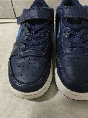 Nike boys' athletic shoes used size 32 blue