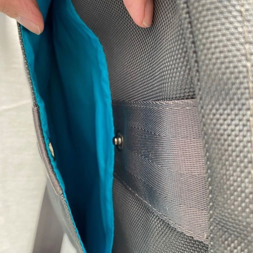 Tablet and small laptop bag like new, gray turquoise
