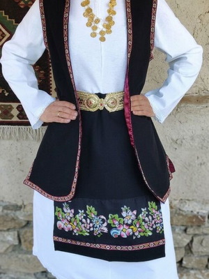 Traditional Female Epirotic Costume Palatino Greek Made MARK117 new