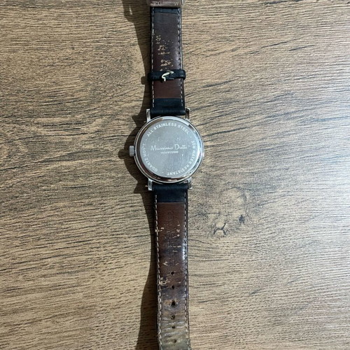 Massimo Dutti wristwatch 1634/013/800 used, battery needed