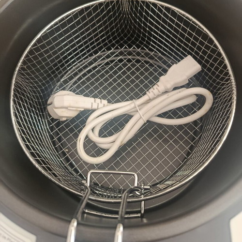 Deep fryer with packaging and user manual