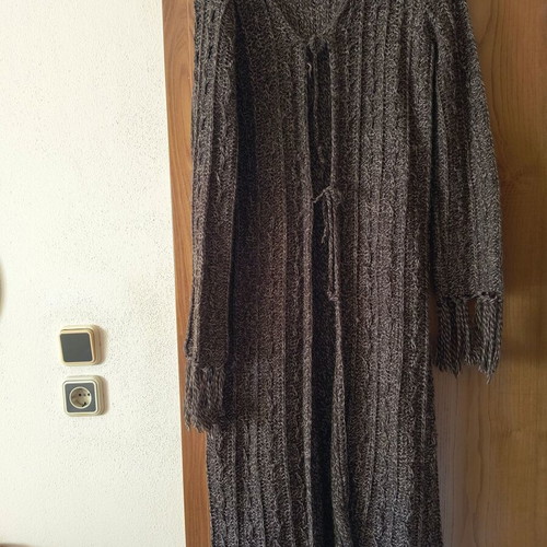 Knitted long cardigan like new, brown with fringes, size L