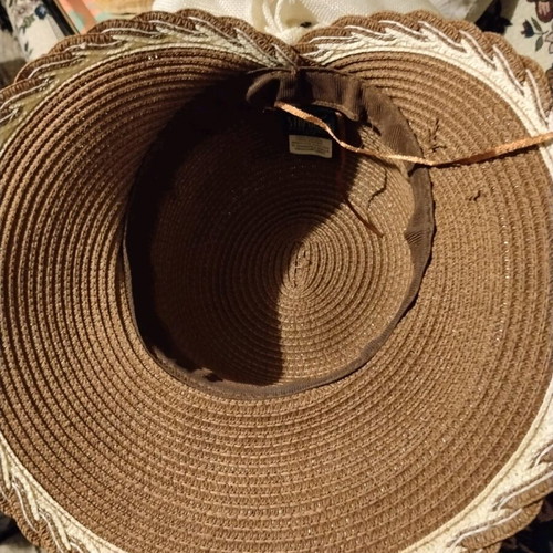 Set of 2 Stamion women's summer hats used