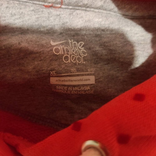 Nike sweatshirt used, size XL, red and pink
