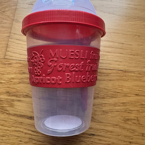 Take ‘n’ Go Yogurt Container with Spoon new