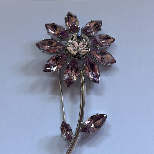 Swarovski vintage flower brooch with pink crystals like new